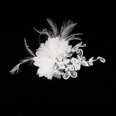 Bruids Accessoires Gorgeous Satin / Huwelijk van het Kant Bridal zendspoel (042012232) Bruids Accessoires Gorgeous Satin / Huwelijk van het Kant Bridal zendspoel (042012232)