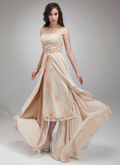 Robe de Bal de Promo Ligne-A/Princesse Sans bretelles Assymetrique mousseline de soie dentelle Robe de Bal de Promo avec Ondulé Brodé (018021107)