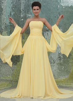 Robe de Bal de Promo Ligne-A/Princesse Sans bretelles Traîne Watteau Mousseline Robe de Bal de Promo avec Ondulé Brodé (018017405)