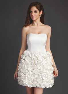 Robe de Mariée Ligne-A/Princesse Cœur Court/Mini Satin Robe de Mariée avec Fleurs (002011514) Robe de Mariée Ligne-A/Princesse Cœur Court/Mini Satin Robe de Mariée avec Fleurs (002011514)