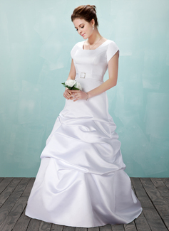 Robe de Mariée Ligne-A/Princesse Encolure carrée Longeur au sol Satin Robe de Mariée avec Ondulé Broche florale en cristal (002001633) Robe de Mariée Ligne-A/Princesse Encolure carrée Longeur au sol Satin Robe de Mariée avec Ondulé Broche florale en cristal (002001633)