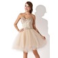 A-Lijn/Prinses Sweetheart Knielengte Satijn Tule Schoolgala Jurk met Beading (022009621)